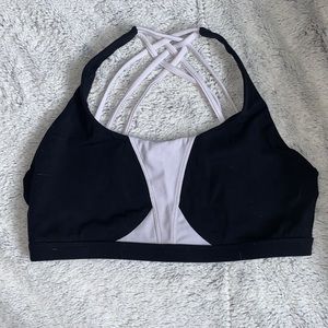SOLD Buffybunny sports bra